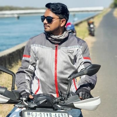 Professionally_____ #Engineer
Personally____ #Rider
Ridering Partner____ #Dhanno 🏍️