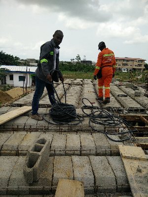 TeghenH's profile picture. Electrical engineer