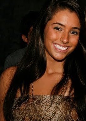 Longe de ser perfeita!