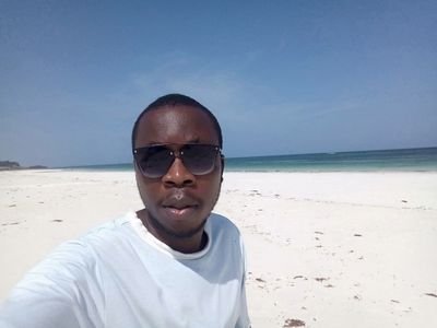 BinHemed10's profile picture. Hustling to find my way into a Better Life, O Lord🙏 ! Help & Guide Me🙌.