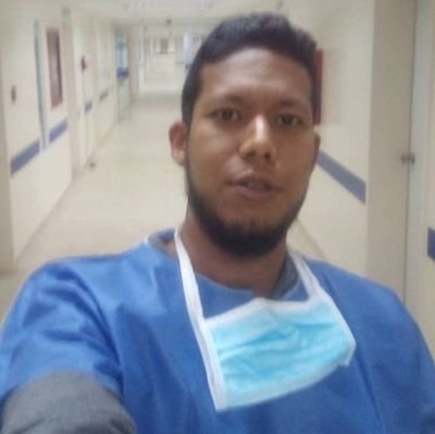 Médico cirujano UDO Anz.
Anestesiólogo UDO Anz.
el resto de la biografía continuen imaginando.