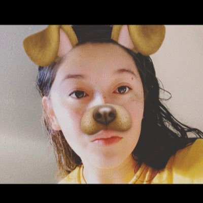 dominique_Lpez's profile picture. paintin’ her face like Picasso ((;