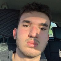 lucas (@comment_ca_) 's Twitter Profile