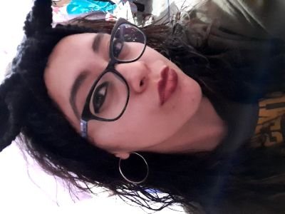 SharonJValenci1's profile picture. No elegimos aleatoriamente el uno al otro. Solo conocemos a aquellos que ya existen en nuestro subconsciente.