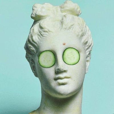 Crazyvi83525789's profile picture. LOUCA POREM LEGAL  (eu acho)