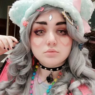 Fuckbunnybaby's profile picture. my boyfriend made me make this so file all complaints with him @gerudogrump
thinking of posting s e x  y pics on here?