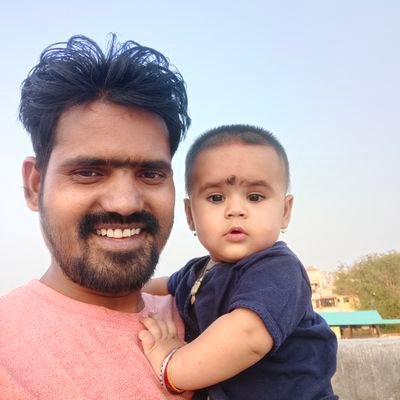 अर्थव्यवस्थेच्या चौथ्या स्तंभाचा एक घटक 😜🥃
| Digital Marketing || Social Media Campaigner |
RT's r not endorsement