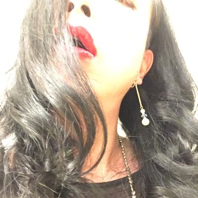 Asian amateur crossdresser. Not looking 4 cash. don’t even try. be respectful. Conservative, don’t buy into gender and woke lunacy. treat me nice & kind please