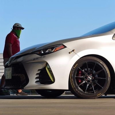 TheSidBrown's profile picture. 