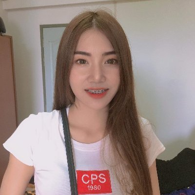 lcSatVaZePzvYYV's profile picture. 