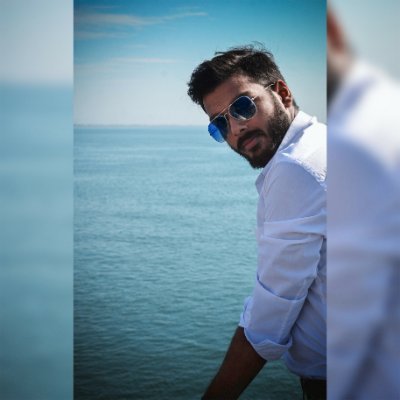 ItsSyedShahzaib's profile picture. MBA| Blogger| Social Media Activist| 
Esport Gamer| Memer| Karachiites| 6'0