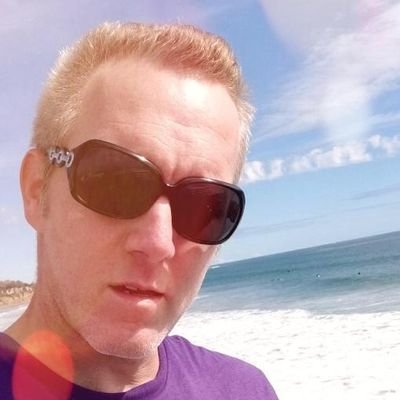 Jamesla32984562's profile picture. psychedelics plug