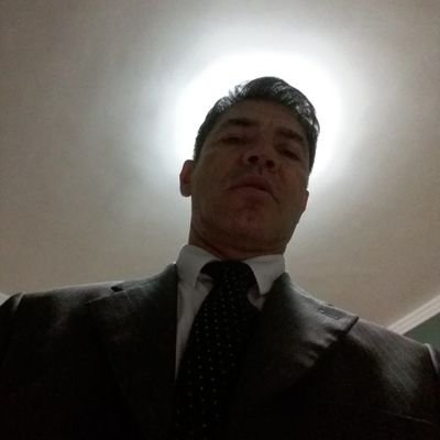 Curioso e aprendiz. Na caminhada por um País mais justo. Pelo Brasil, pró-Brasil!
e digo:
NÃO!