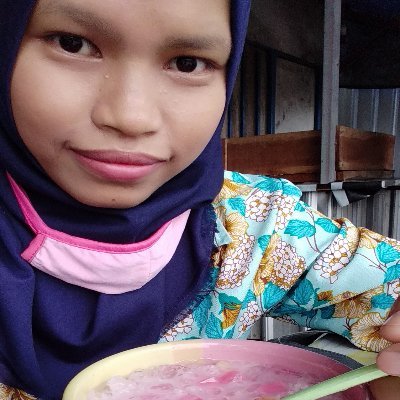 Rentinawijayan8's profile picture. 