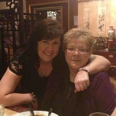 janemoran16's profile picture. classy and a little sassy