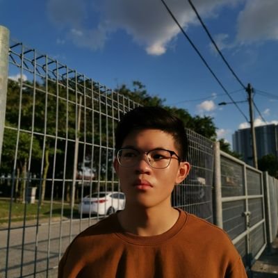 YapZhenHua1's profile picture. 💫🌈