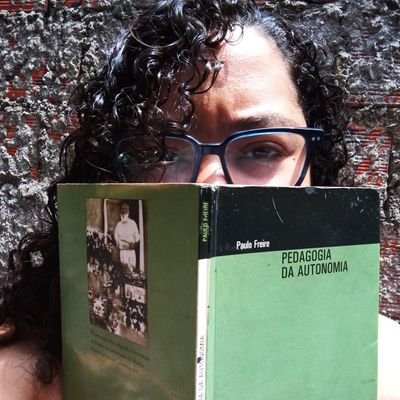 Sagitariana;
Femicrazy;
Antiproibicionista;
Antibolsominions!