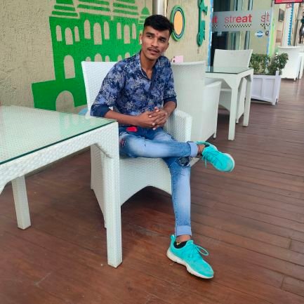 RahulAh64199138's profile picture. Influence || Fashion || Lifestyle 💯
 Love Army 👮& My Mom 👩‍👦🤱
 Surat ♥️ 
BorN tO bE loVed bY MilliOnS 💋
My DaY 7 MaRC 🎂♥️