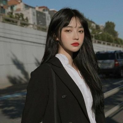 ✨❤️💫-นักเขียน-💫❤️✨
🌻นามปากกา🌻 : เหนียงเหนียง, เหนียงกินรุ้ง
สามารถอ่านได้ที่ : ReadAWrite,Dek-D