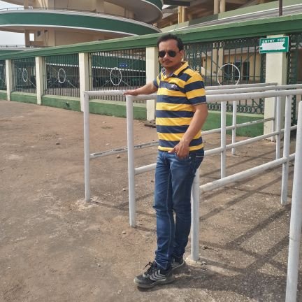 I am a teacher a nation builder. I help transforming the new India by guiding the naughty kids.