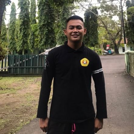 Thecapt_9's profile picture. Navigo et Reveni