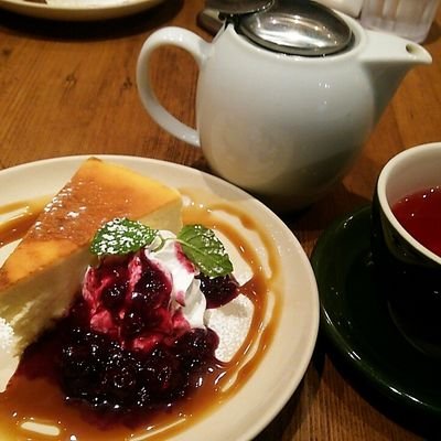 どうも!(武蔵野大学公認)お茶同好会です! 👉カフェ巡りをする部活です🍵☕️気になる方はDM・リプ・tea.musashino.tea@gmail.comまで🥰お問い合わせお待ちしてます♪ 募集停止中