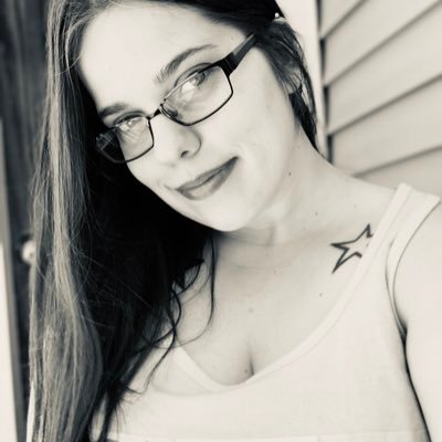 |Variety pc gamer|MMORPG Lover|Mount/Pet collector|Achievement hunter|Manga + Anime = ❤|Rimworld & Cozy games make me happy 💕|Stepmom|👩❤️👨@_maltavian