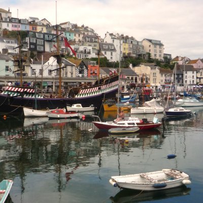 Twitter page for the seaside town and fishing port of #Brixham, in the county of Devon in South West England @Brixham_Devon