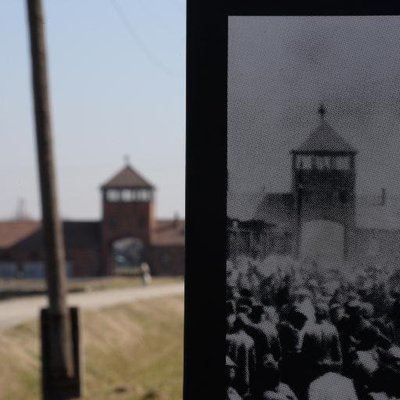 Former German Nazi concentration & extermination camp Auschwitz. Official account. We commemorate victims, educate about history & preserve the authentic site.