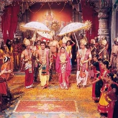 Vikramraj91's profile picture. Writer,Poet,Free thinker,Nature lover,Proud Indian 💐