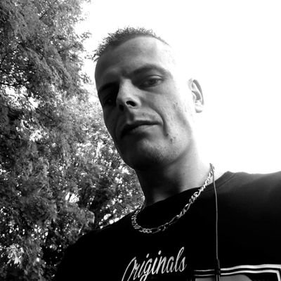 ArauPlt's profile picture. Technicien Supérieur en Bâtiment, chef de chantier, chef d'équipe, ouvrier spécialisé, directeur des ventes, responsable stratégie commerciale, vendeur,...Bac+2