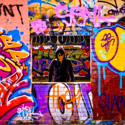 taa_ggn's profile picture. 💻+🏄+🎧+📸+✈️+🍾＝no limits