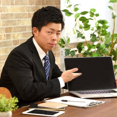 SNSは沢山の副業案件で溢れていて中には高額費用を払っても稼ぐ事ができない副業も… 私も過去に辛い経験があり😭 下記LINEから教えて下さい🙇♂️#副業探し #労働賃金では限界