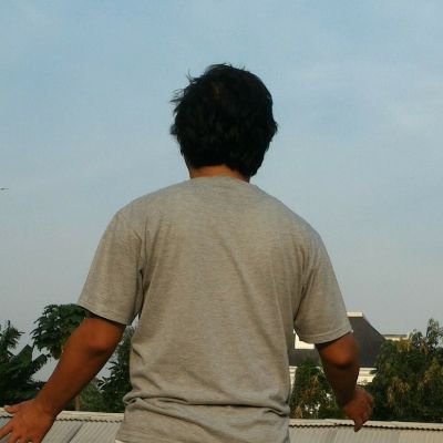 smserwan's profile picture. 
