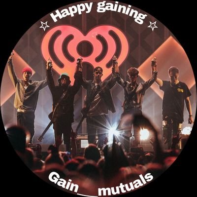 Follow to gain mutuals
Doing shoutouts/ gain tweets