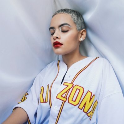 Fashion Design/Communications Student
Fashion Blogger