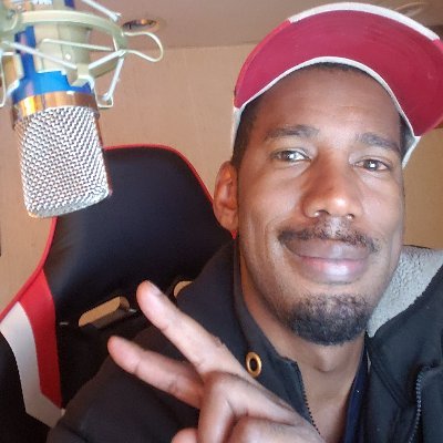 The people's champion with a radio voice or so I'm told!
Streamer . Innovator . Family man . Boomer/Troll