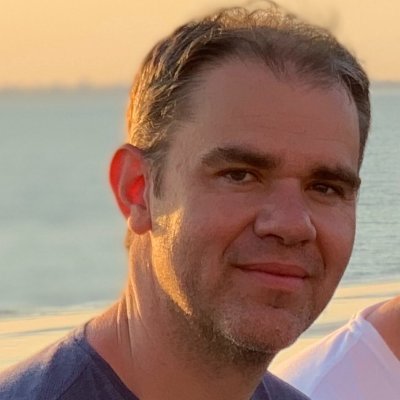 JeremieLoiret's profile picture. Coordinateur à la @missiontimothee, marié, 4 enfants. #protestantisme #cantiques