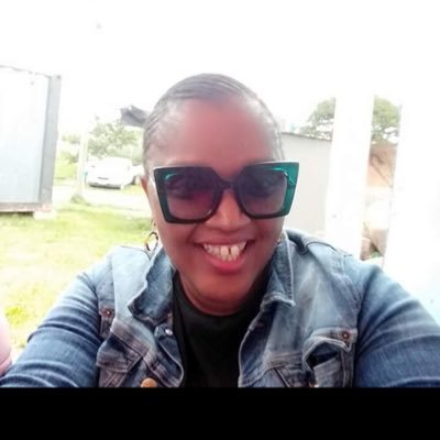 KhanyifabD's profile picture. Fun and kind....
