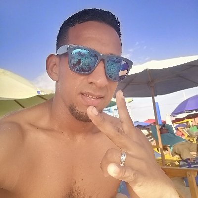 peraltamauel's profile picture. No hay nada fácil en esta vida así q lucha por lo q quieras..!!!