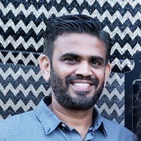 senIsTwitting's profile picture. 