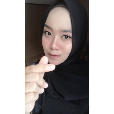 Hi I'm Teacher in Elementary School 👩🏻‍🏫 Follow IG arumwidiw17