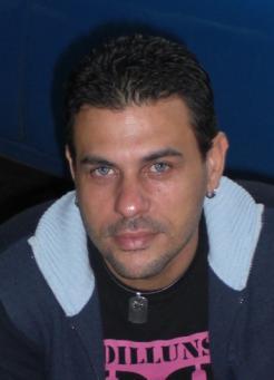 cubano, amante del deporte y la buena mùsica,38años