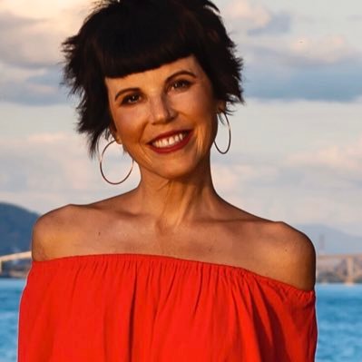 Empowered Mindset Health Expert | Founder https://t.co/UJKQXqnqWw | TedX Keynote Speaker | Mindset Health Coach | # 1 Best Selling Author | Retired Sports Chiropractor