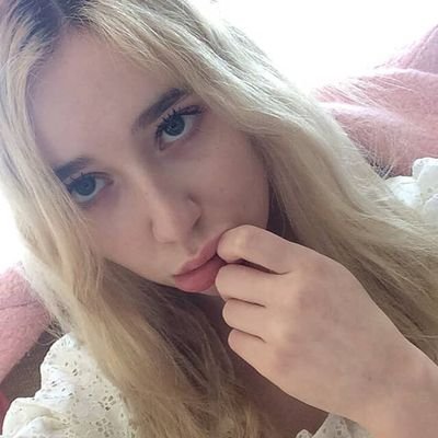 Rosevaldes5's profile picture. Rose Valdès 28ans, dispo pour des plans &: tarifs, relation,etc
dispo sur Hangout rosevaldes25@gmail.com