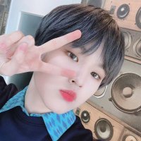 fluffy clouds (@fluffycloudsdh) 's Twitter Profile