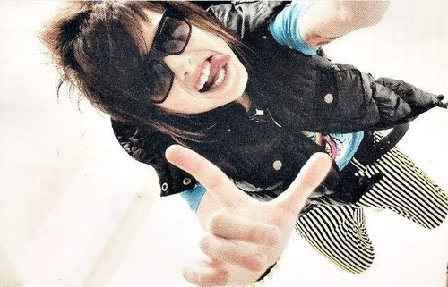 Se o @pelanzarestart é a sua PAZ :D
Sigam-me \o/\o/

Since :: 13/02/2011