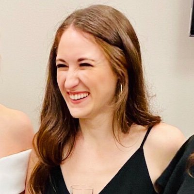 She/Her 🏳️🌈 🤎🖤 | PICU Fellow @ChildrensPhila | Residency @ChildrensPhila 🩺 | MD @UFMedicine 🐊 | Fan of @RobertSEisinger 🧠