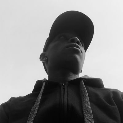 God above all //humble//memes lover😂😂//machakos finest🏋️
electrical engineer♓ #kot royals
chelsea fc fan @chelseafc