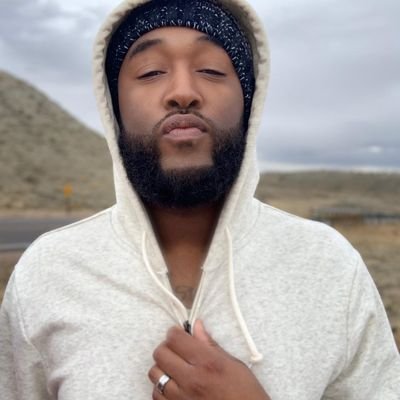 BSlim Artist/Poet
SoundCloud: Bryan Perkins (BSLIM)
Snap:slimscrown30
Insta: b_slimslife30
https://t.co/cfJTXcTi6l
booking: bryanperk3014@gmail.com